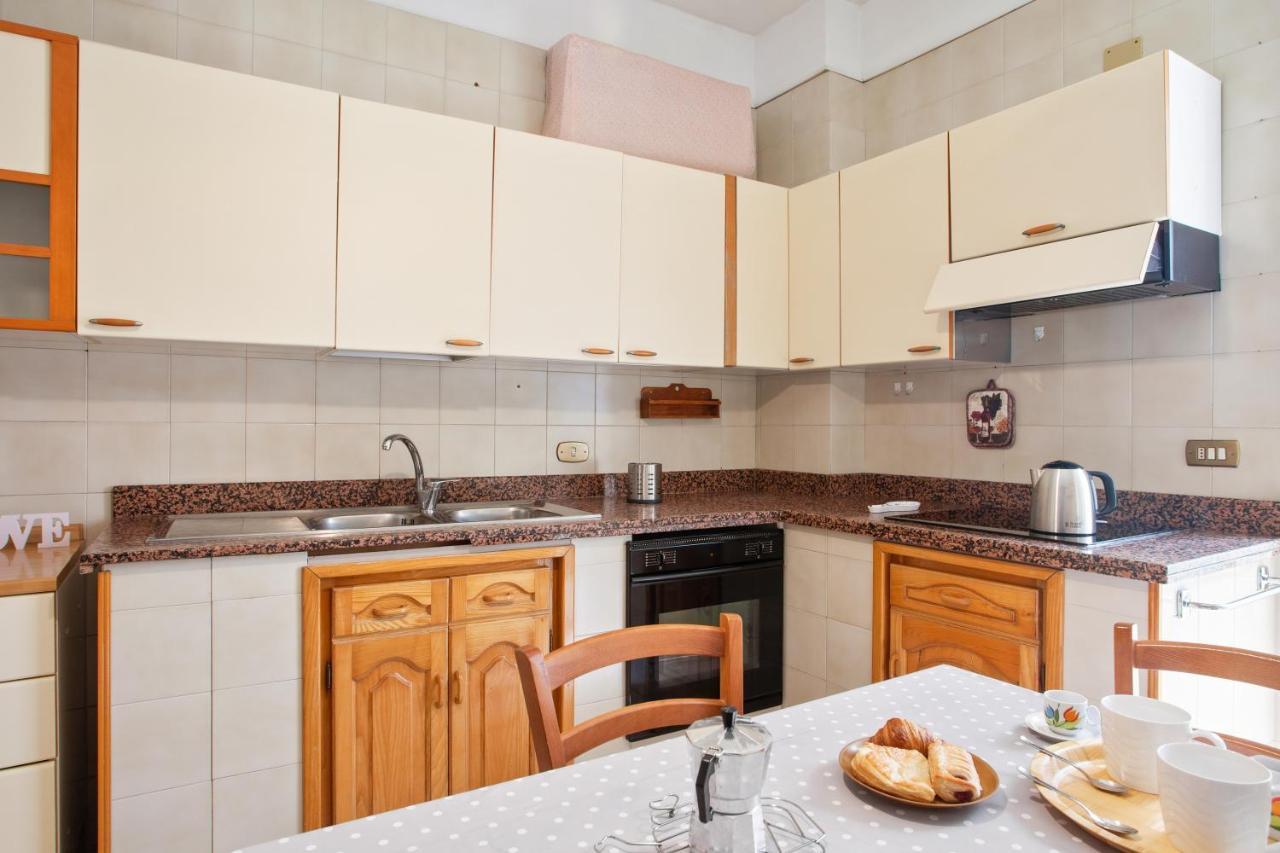 Pane & Pomodoro Beach Roomy Flat 바리 외부 사진
