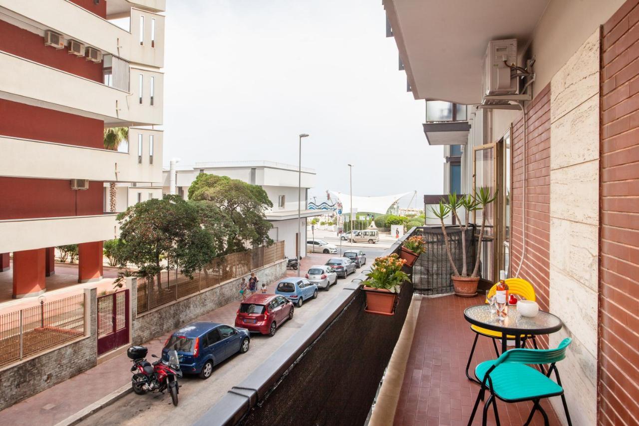 Pane & Pomodoro Beach Roomy Flat 바리 외부 사진