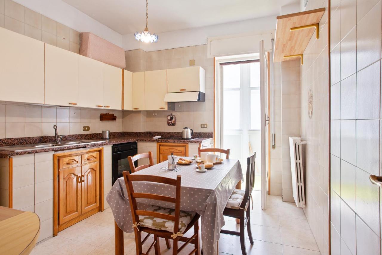 Pane & Pomodoro Beach Roomy Flat 바리 외부 사진