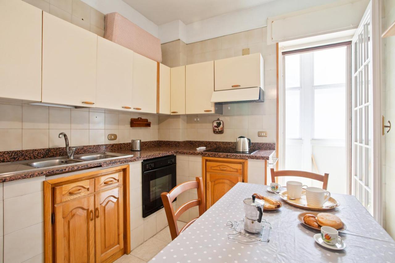 Pane & Pomodoro Beach Roomy Flat 바리 외부 사진